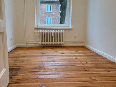 Frisch verlegter Holzboden.